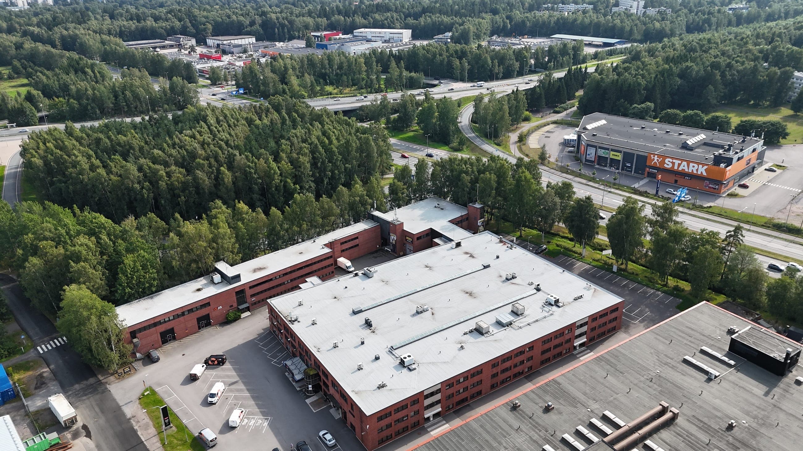 Konalankulma Kehä I:n ja Vihdintien risteyksessä